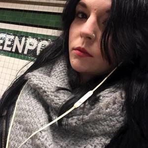 Meet your Posher, Domonique